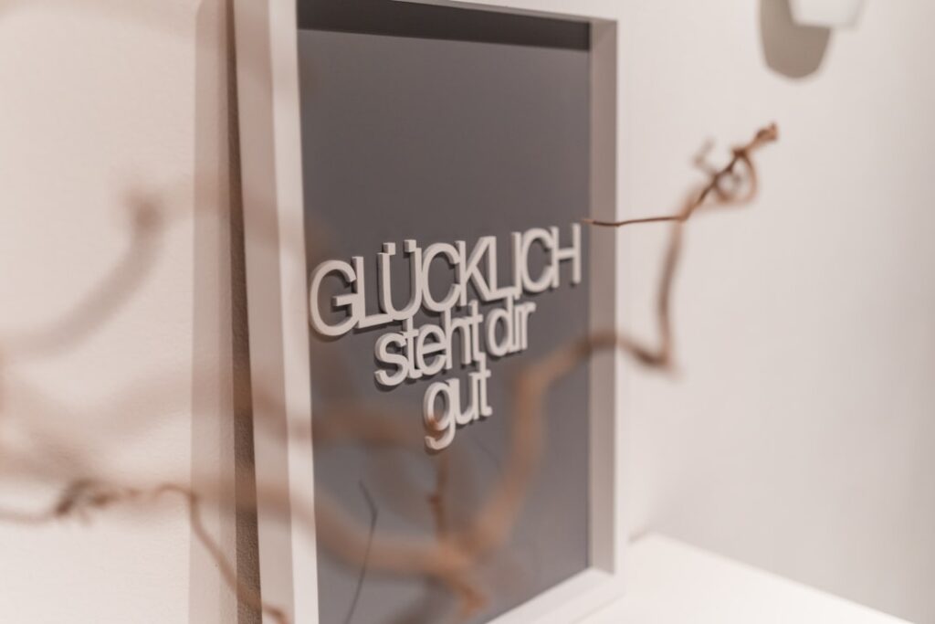 Photo useMemo useCallback